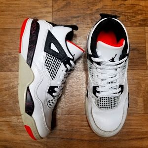 Air Jordan 4 retro bred